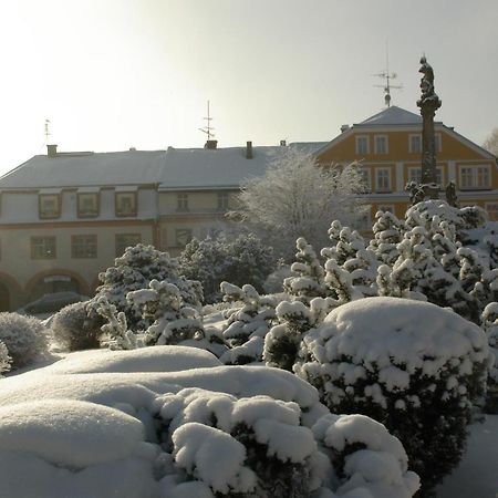 Pension & Restaurace Zeleny Mlyn Žacléř Exterior foto